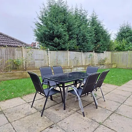 Kites House Long Sleep 8 Free Parking And Wi-fi * Bristol