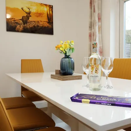 Kites House Long Sleep 8 Free Parking And Wi-fi Feriehus